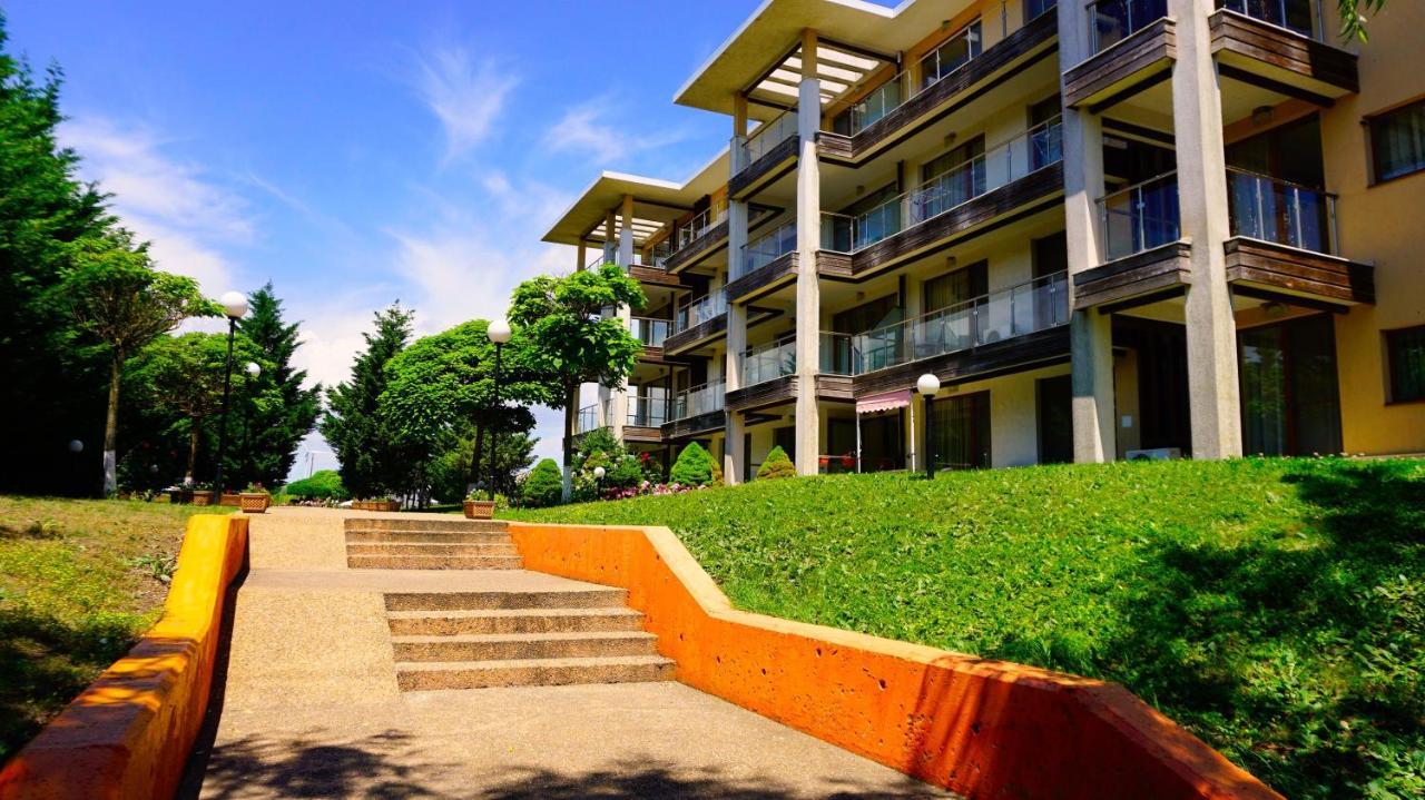Морски Апартаменти Джулай Морнинг - July Morning Sea View Apartments Kavarna Kültér fotó