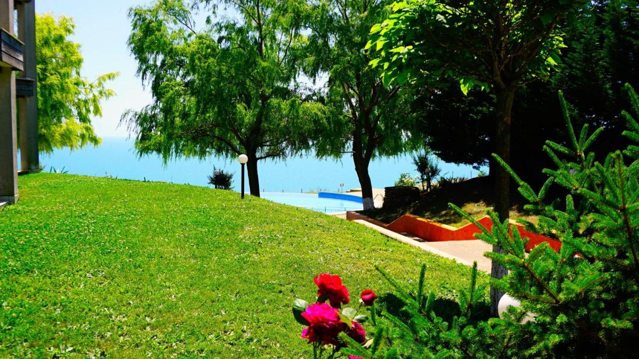 Морски Апартаменти Джулай Морнинг - July Morning Sea View Apartments Kavarna Kültér fotó