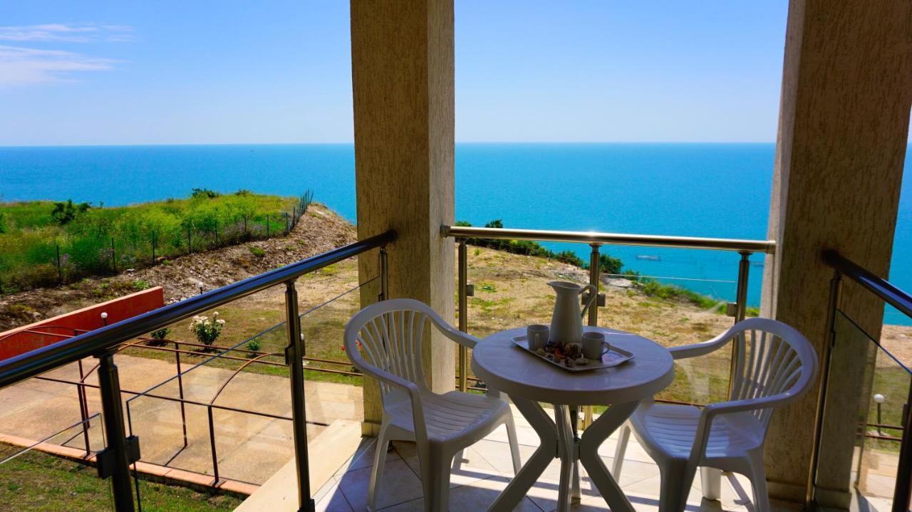 Морски Апартаменти Джулай Морнинг - July Morning Sea View Apartments Kavarna Kültér fotó