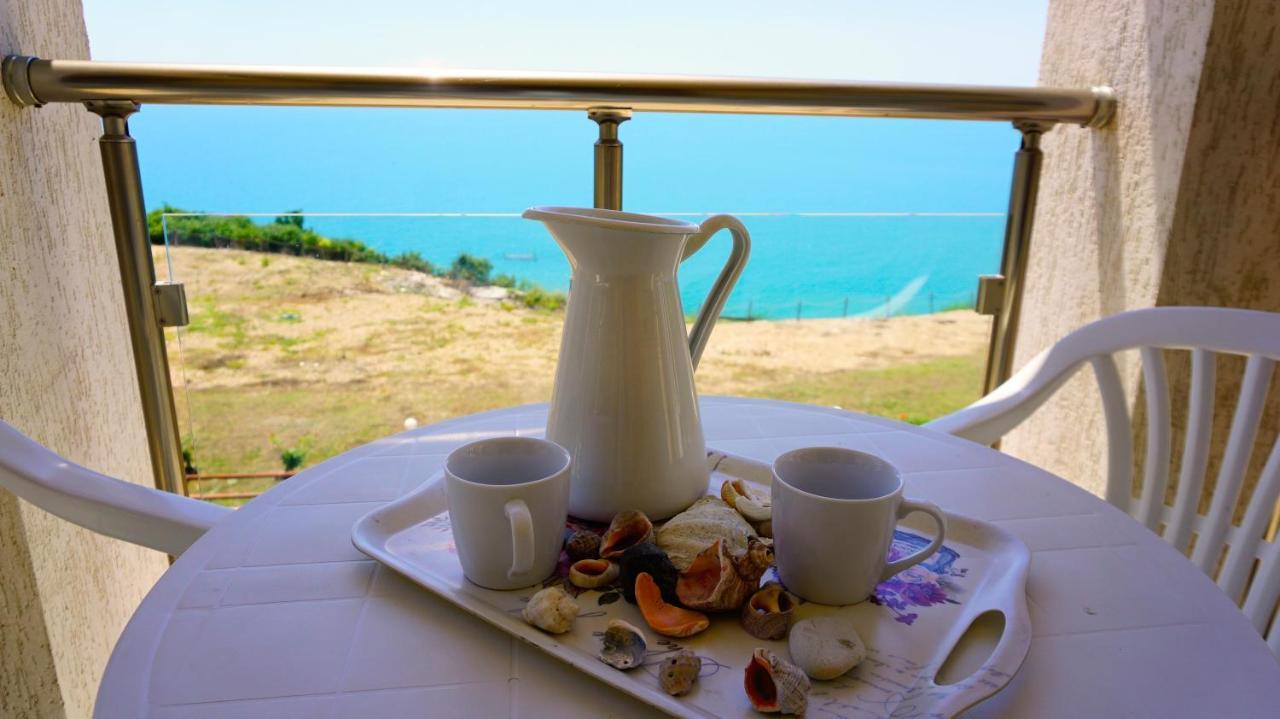 Морски Апартаменти Джулай Морнинг - July Morning Sea View Apartments Kavarna Kültér fotó