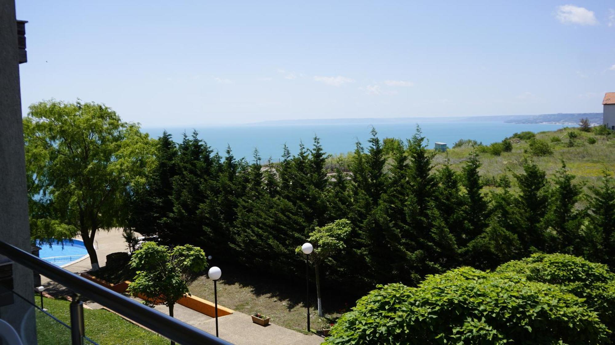 Морски Апартаменти Джулай Морнинг - July Morning Sea View Apartments Kavarna Szoba fotó